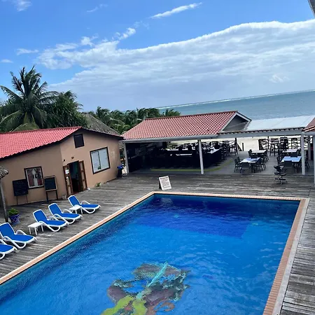 Captain Morgan\'S Retreat
