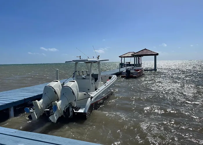 Captain Morgan's Retreat Hotel San Pedro (Ambergris Caye)