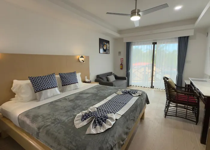Captain Morgan's Retreat Hotel San Pedro (Ambergris Caye)